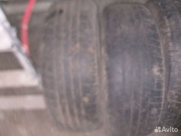 Bridgestone Dueler H/P Sport 215/65 R16