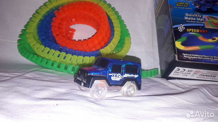 Сборная игрушечная дорога