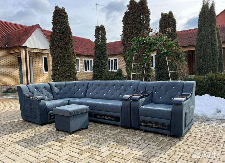 Диван в офис