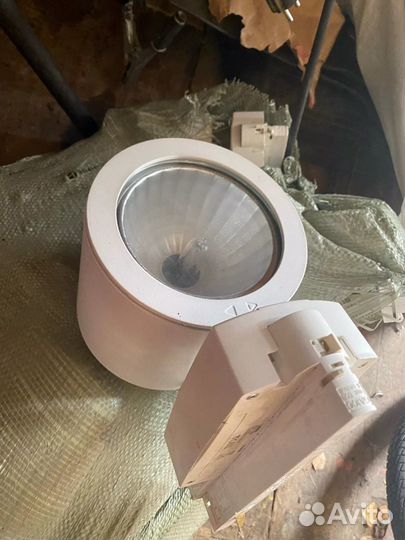 Трековые светильники бу