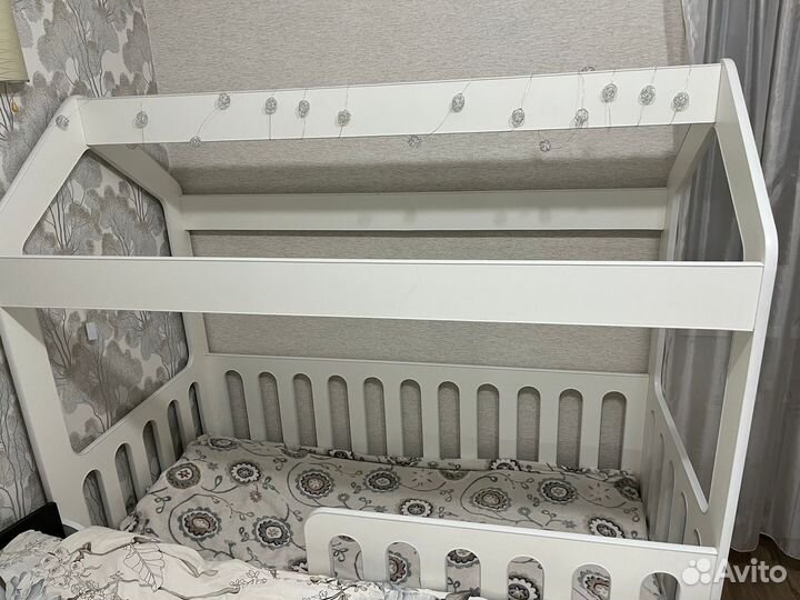 Детская кроватка домик с матрасом аскона Милки Вей