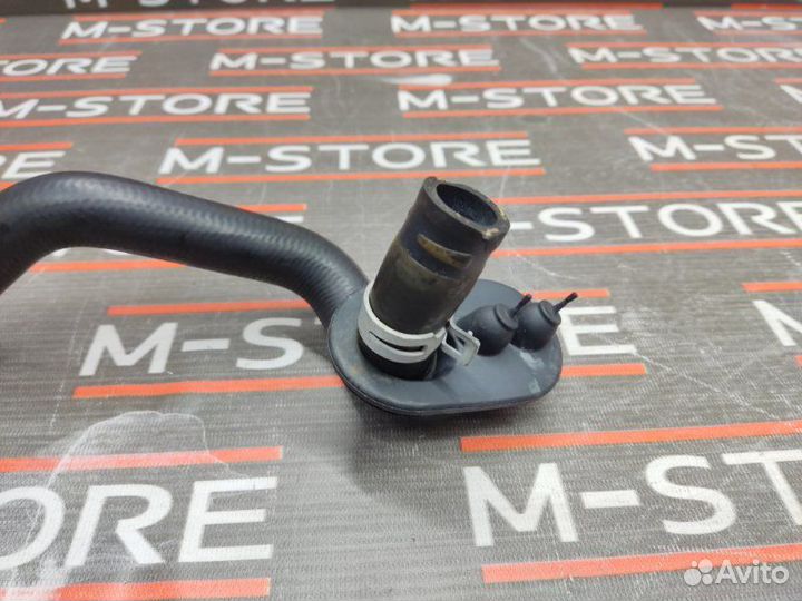 Патрубок дополнительной помпы Mercedes-Benz