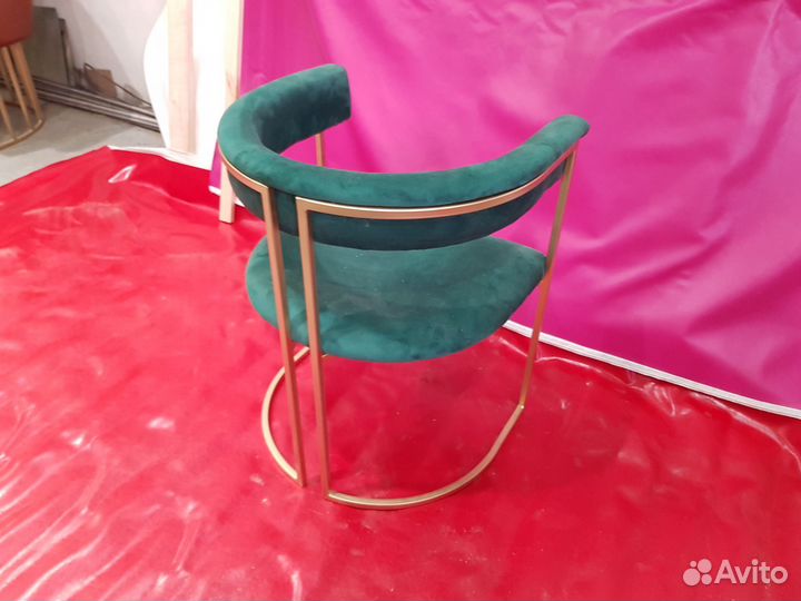 Стул для покера изумрудный велюр