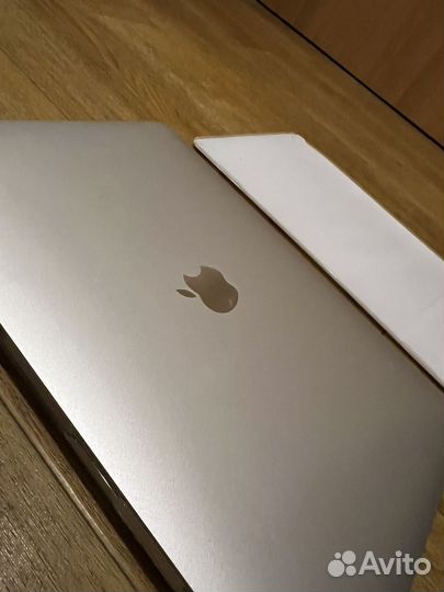 Macbook pro 13 2017