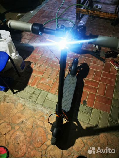 Электросамокат ninebot kickscooter f40