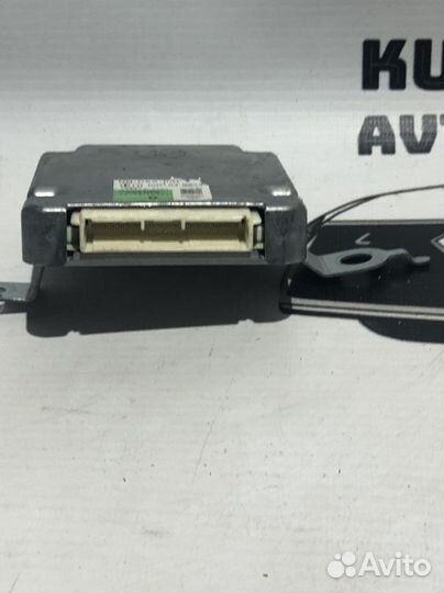 Блок управления Lexus Rx4