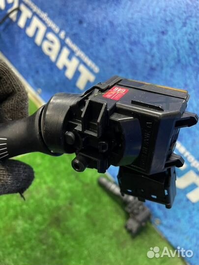 Подрулевой переключатель дворников Toyota Corolla