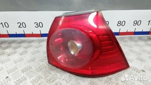 Фонарь задний правый volkswagen golf 5 (8DN01MY01)