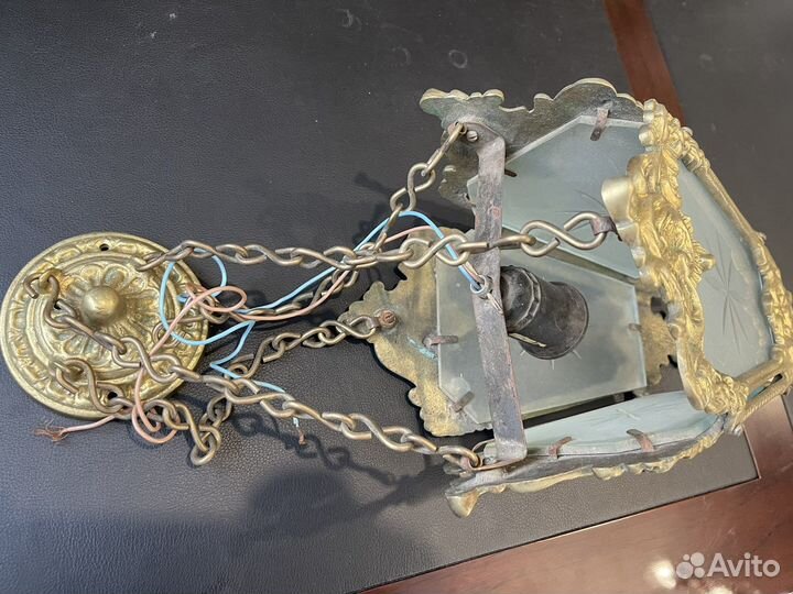 Старинная бронзовая четырёхгранная люстра