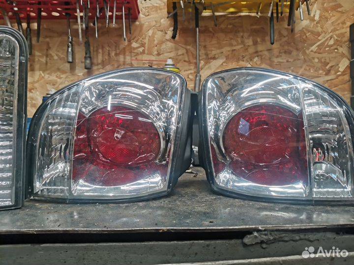 Комплект стоп сигналов Lexus RX300/Harrier