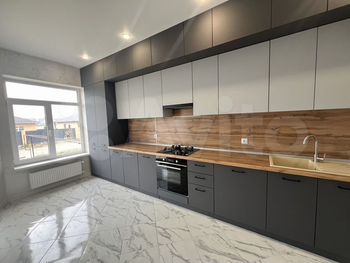 Коттедж 100 м² на участке 3 сот.