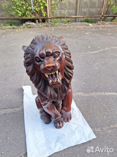 Деревянная фигура