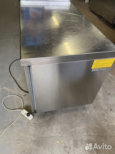 Стол холодильный