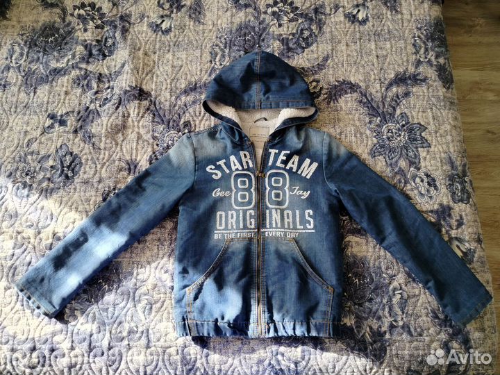 Джинсовая куртка