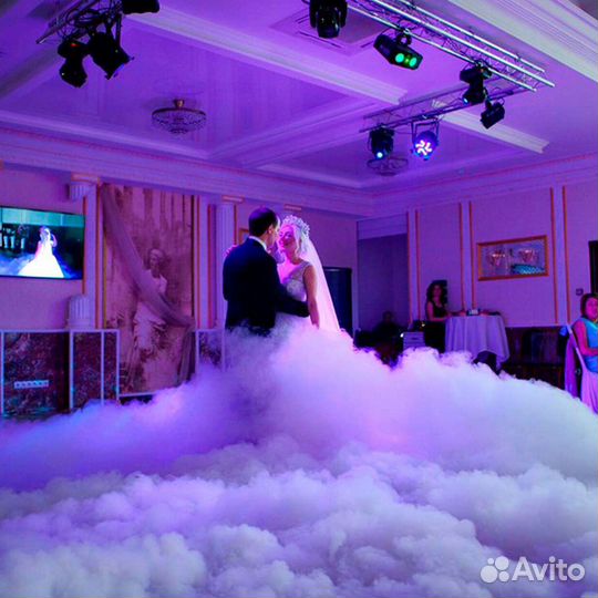 Тяжелый дым на первый танец, холодные фонтаны