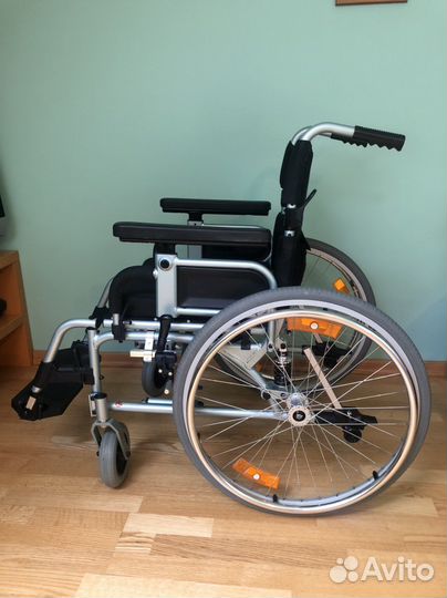 Коляска инвалидная