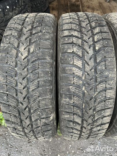 Bridgestone Ice Cruiser 5000 235/65 R17 26J