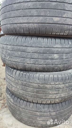 Michelin Latitude Tour 235/65 R17