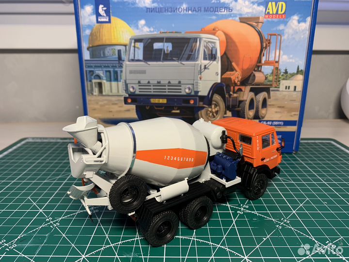 Молель AVD Автобетоносмеситель сб-92 (5511)