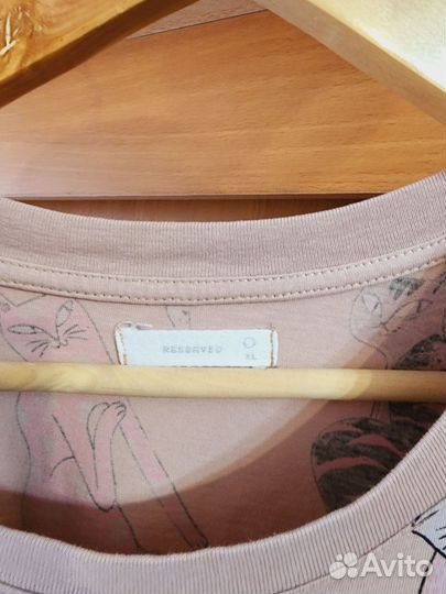 Футболка reserved