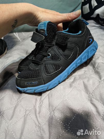Кроссовки viking 32