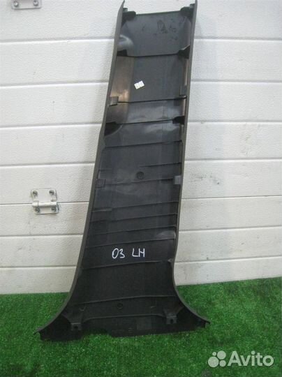 Обшивка левой стойки Toyota Verso R2 2015