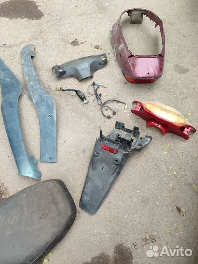 Запчасти, пластик для скутера, мопеда