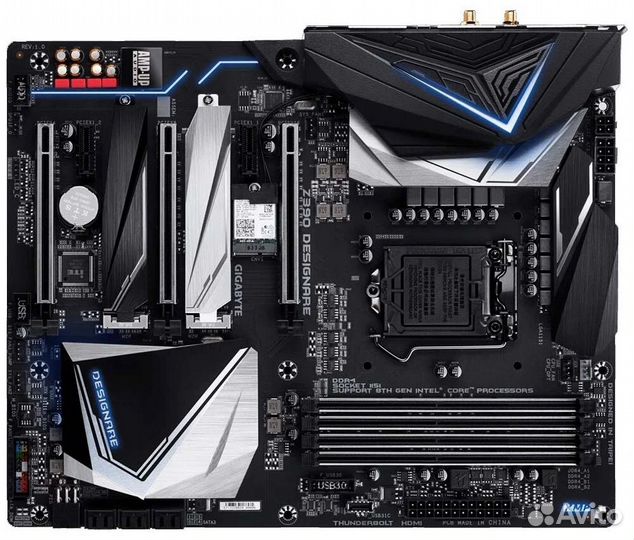 Материнская плата с процессором и памятью