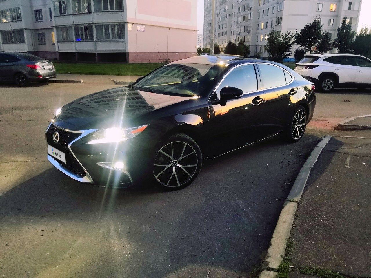 Lexus ES: фото владельца