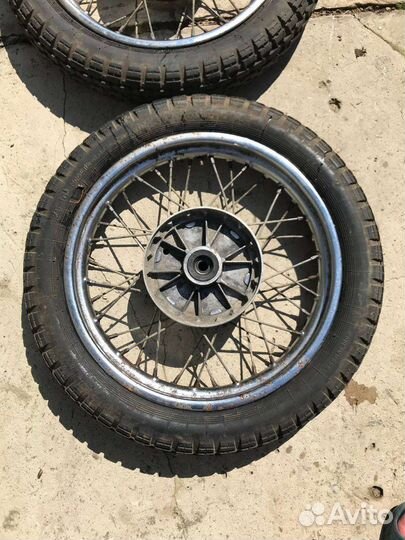 Колеса от мотоцикла Восход 2шт