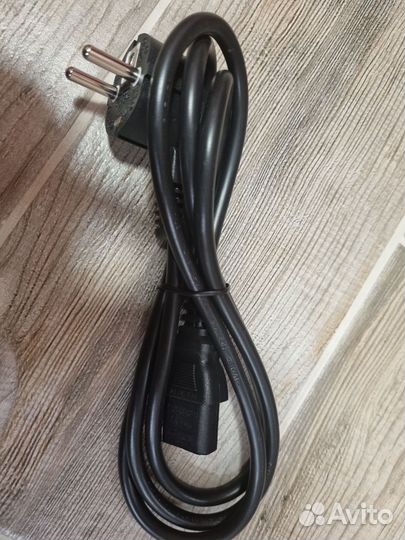 Кабель питания для компьютера, оргтехники