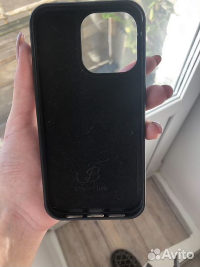 Чехол на iPhone 13 pro