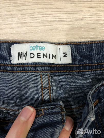 Джинсы Befree MOM FIT