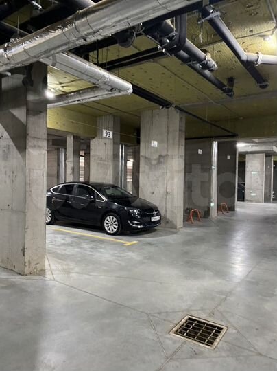Машиноместо, 15 м²