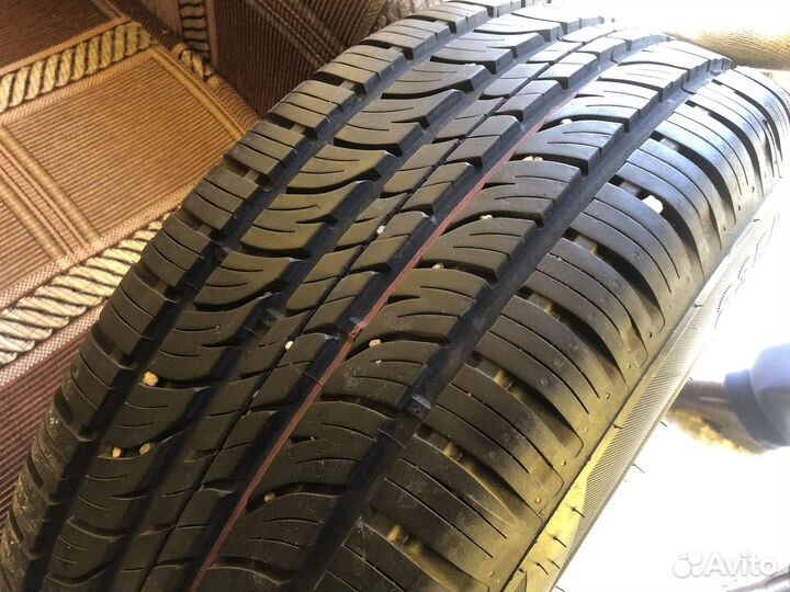 Viatti Strada Asimmetrico 235/55 R17 90S