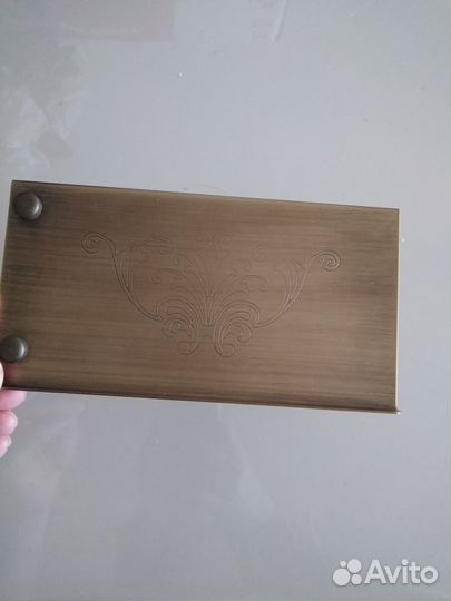 Держатель для туалетной бумаги