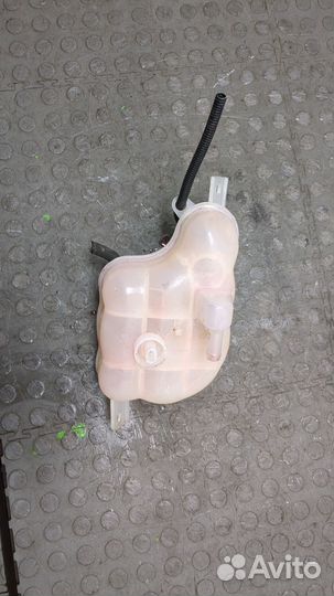 Бачок расширительный Dodge Journey, 2009