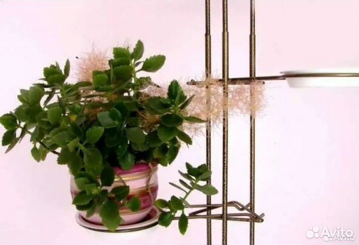 Подставка под цветы металлическая