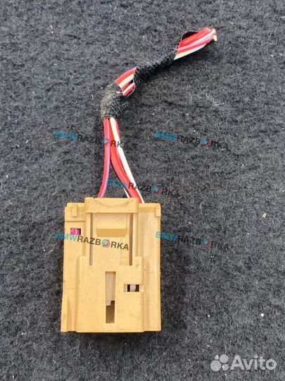 Разъем (фишка) проводки Porsche Taycan 2023