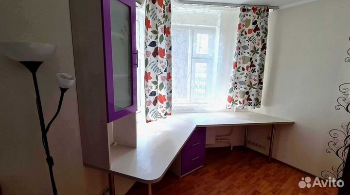 Рабочая зона у окна