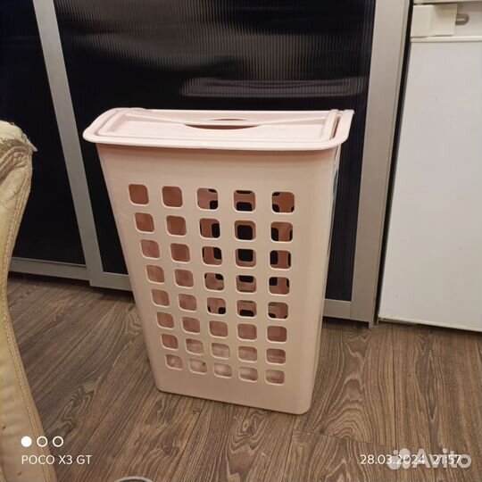 Корзина для белья узкая