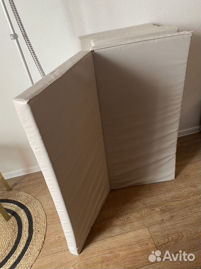 Мат спортивный