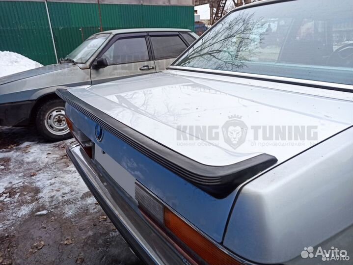 Спойлер на багажник BMW E28 М-Technic