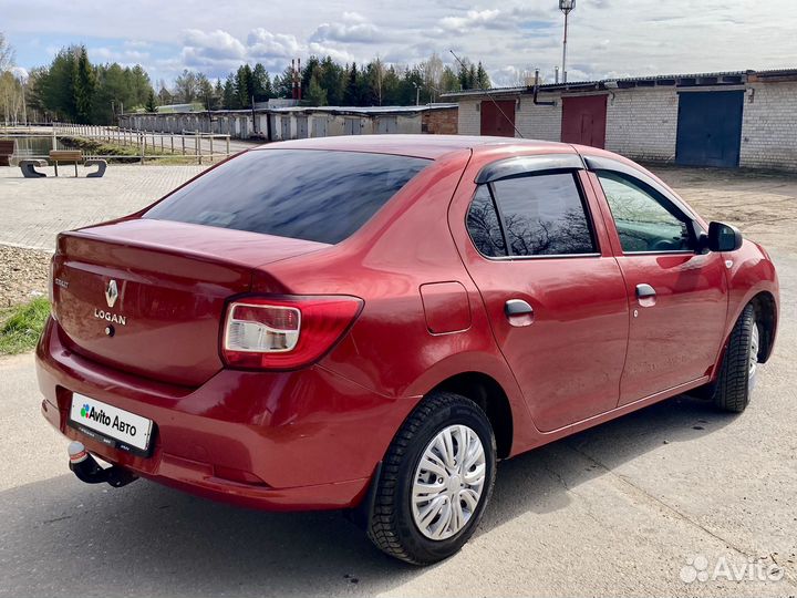 Renault Logan 1.6 МТ, 2015, 100 000 км