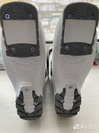 Горнолыжные ботинки Salomon 25 размер новые