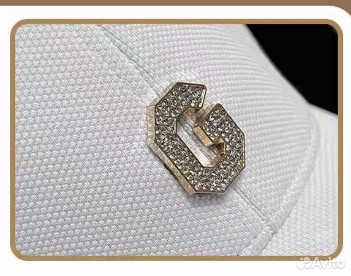 Кепка со стразами