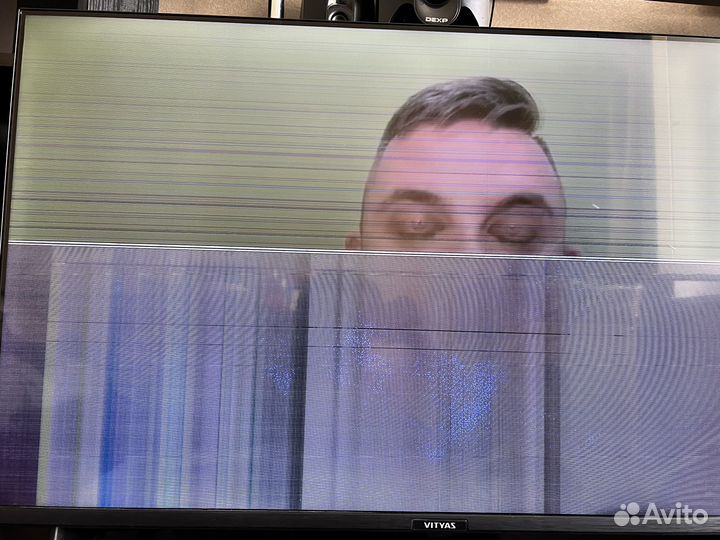 Телевизор vityas,42 inches smart tv