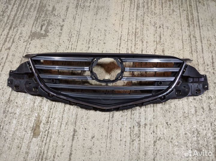 Решетка радиатора Mazda CX-5 2015-2017