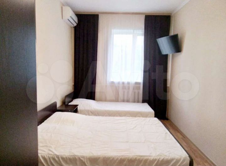 Комната 12 м² в 4-к., 2/2 эт.