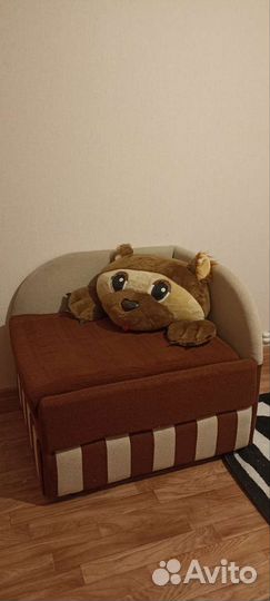 Детская кровать диван с мягкими бортиками